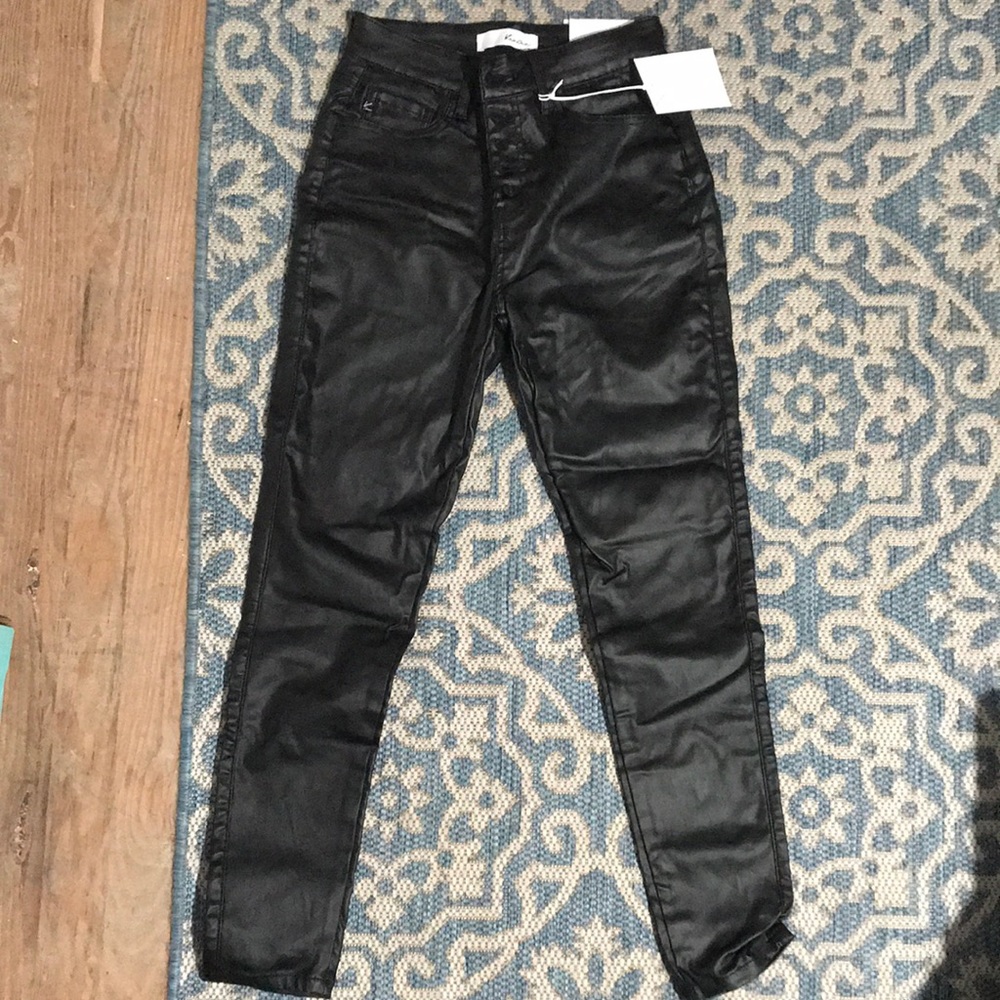 Vici Dolls! Brand new, never worn Vici Collection Soho High Rise Coated Skinny
